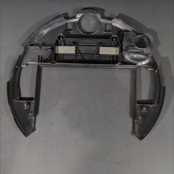 iRobot Roomba 690 Bottom Base Part for Replacement with screws GENUINE OEM - Picture 5 of 7